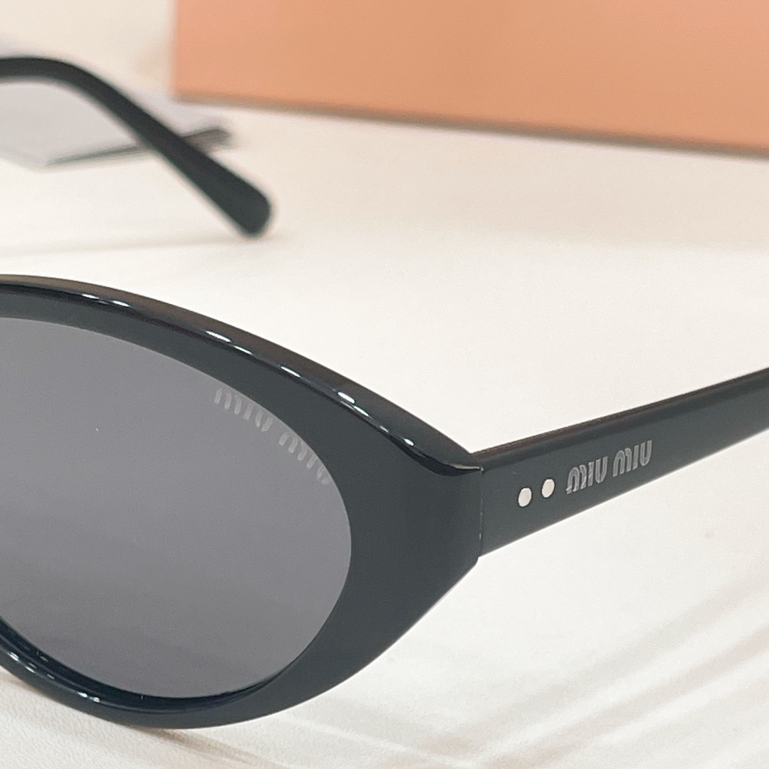 MIU M*🎀🎀🎀MODEL:SMU 60WS🎀🎀🎀SIZE：57口17-150🎀🎀🎀