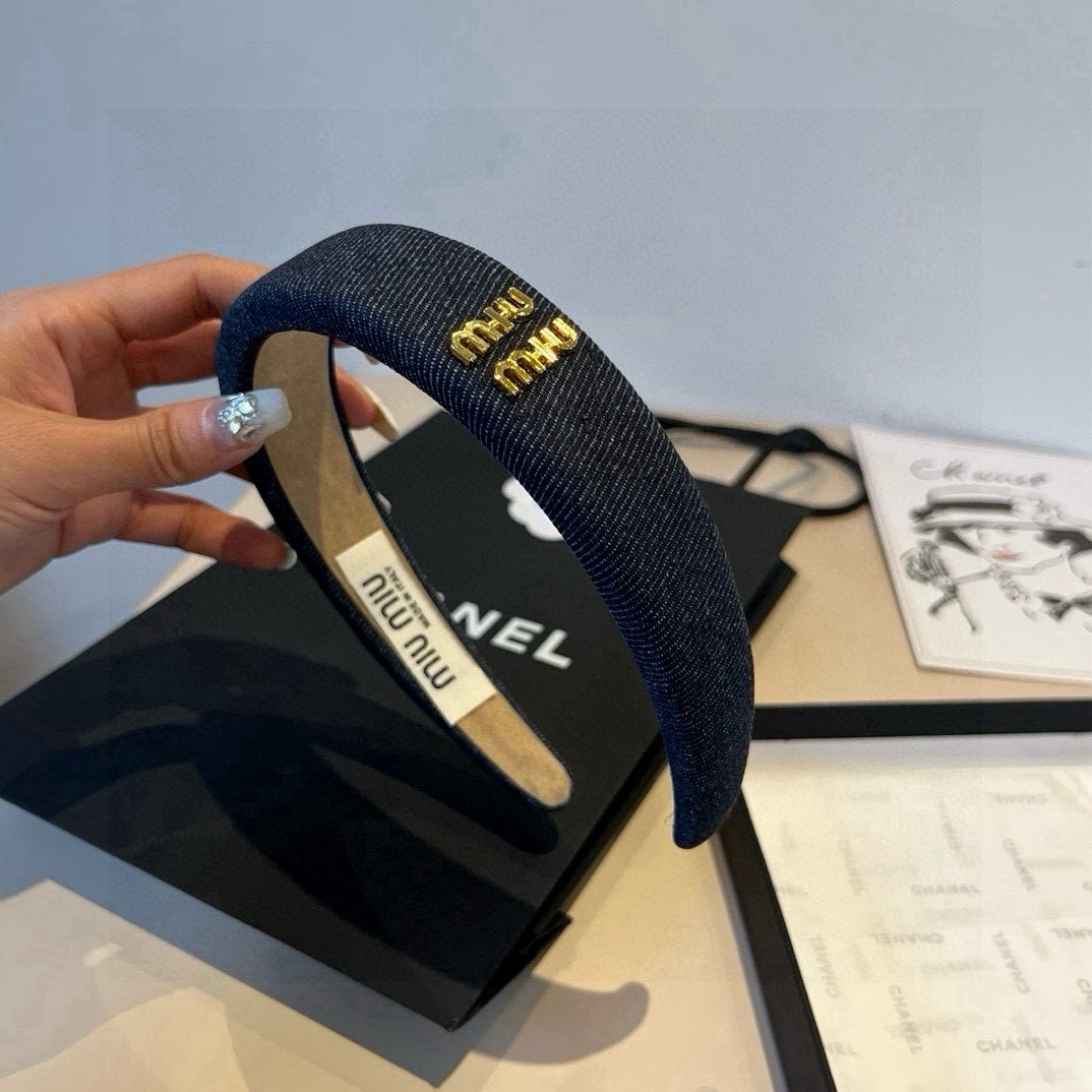 pmiumiu缪缪牛仔发箍，高端定制名媛必备哦
