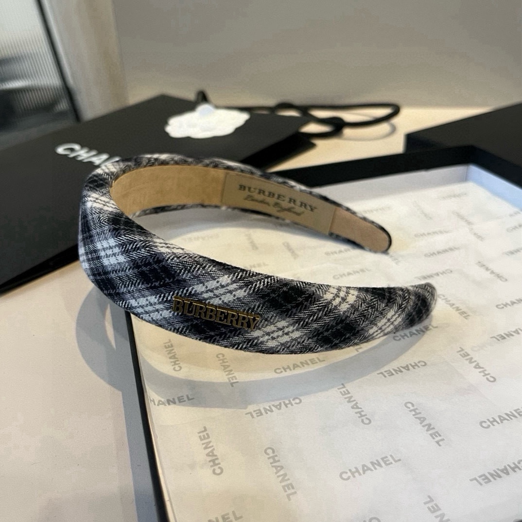 pBurberry巴宝莉格子发箍