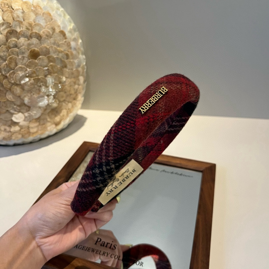 pBurberry巴宝莉新款发箍