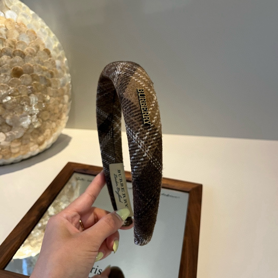 pBurberry巴宝莉新款发箍