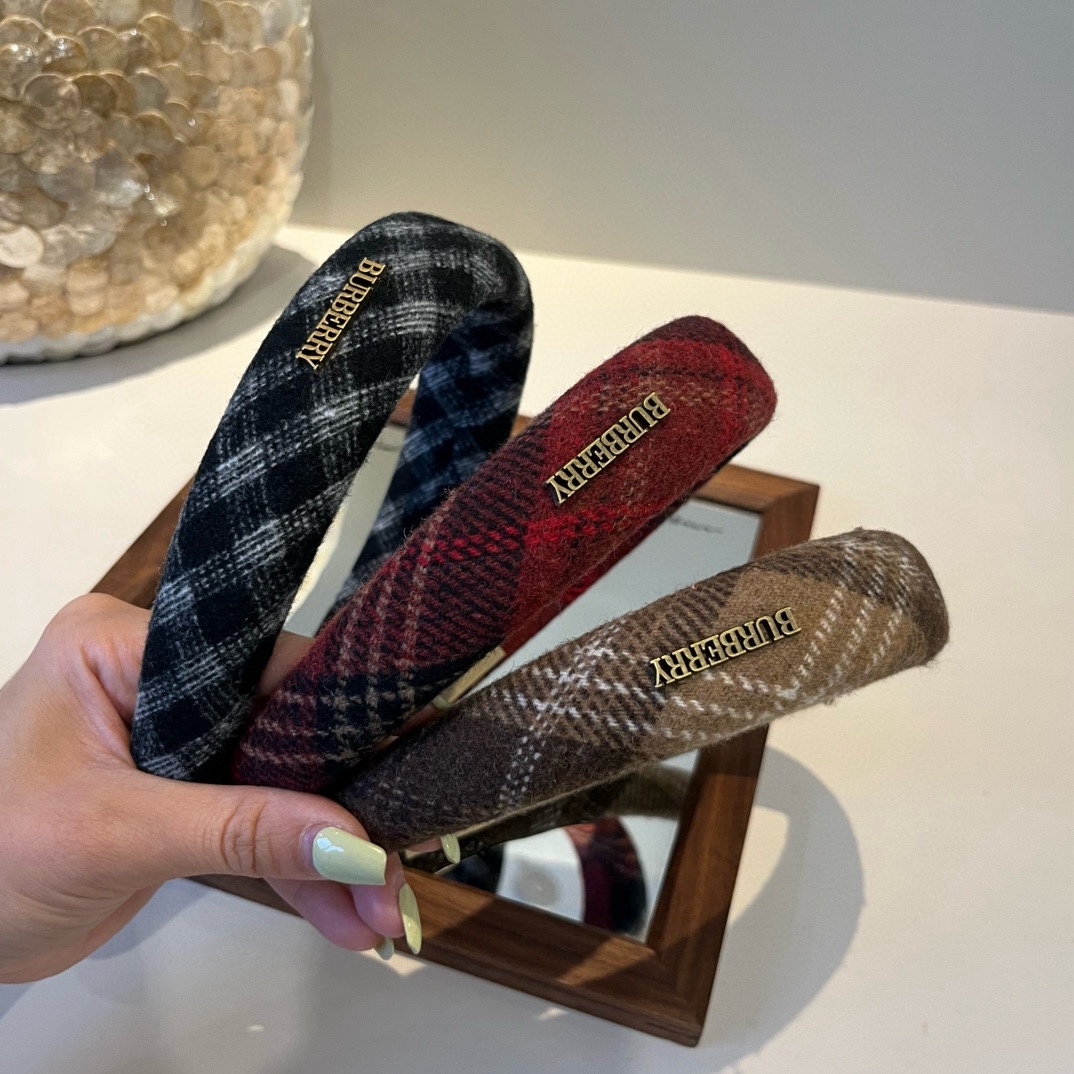 pBurberry巴宝莉新款发箍