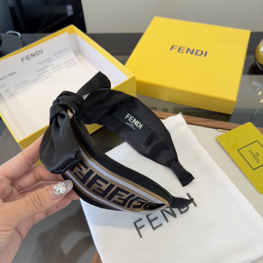 p芬迪芬迪新款发箍