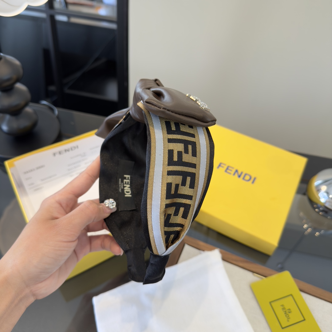 p芬迪芬迪新款发箍