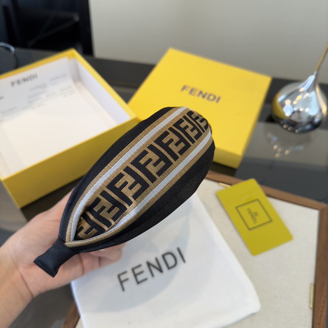 p芬迪芬迪新款发箍