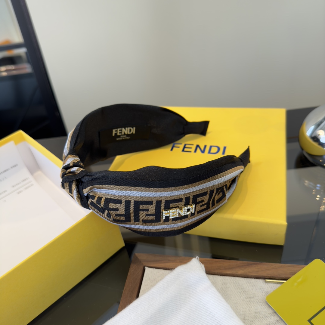 p芬迪芬迪新款发箍