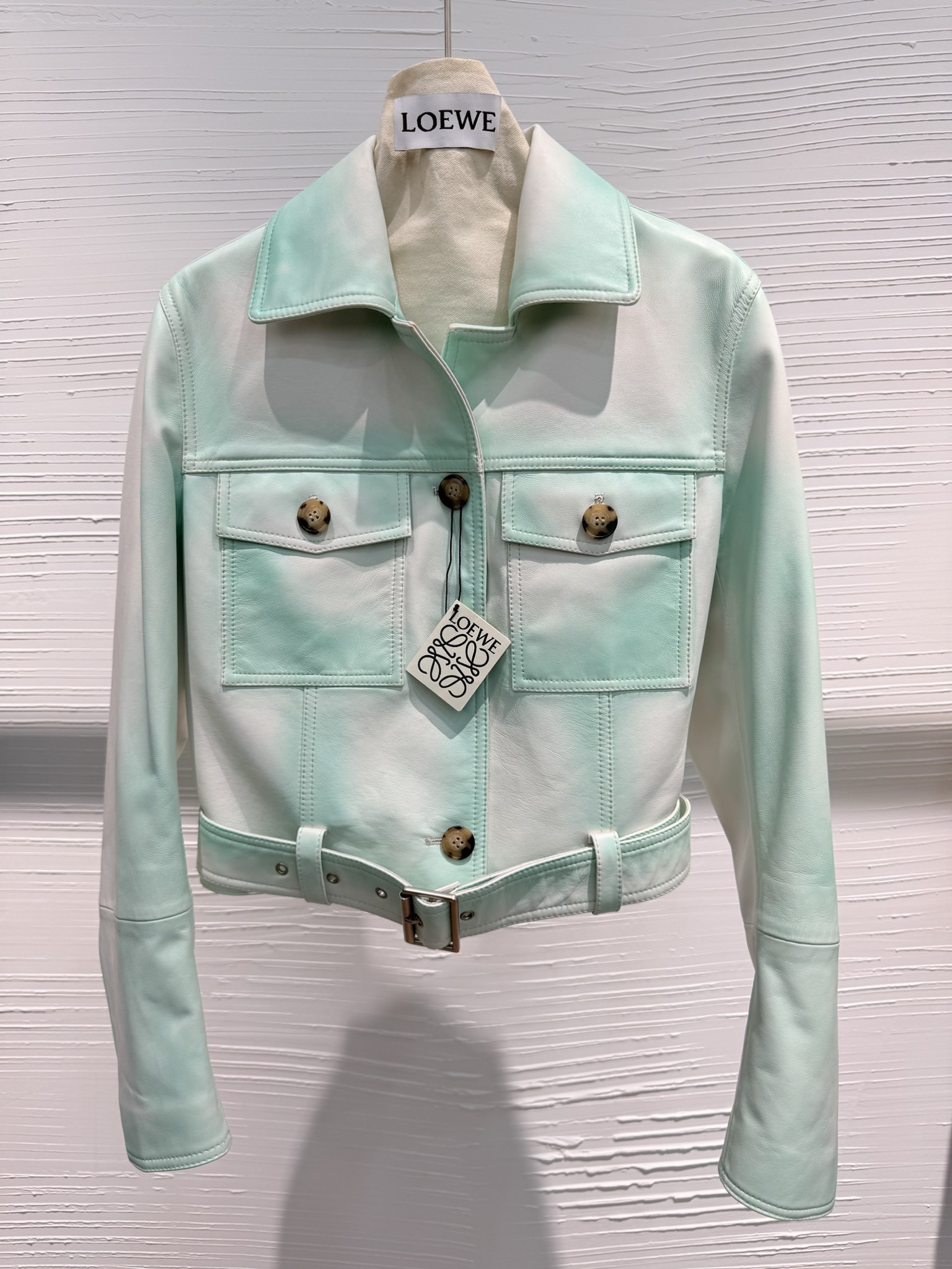 NO:869814,Lowew 2026ss early spring series pure handmade plant spray dyeing counter synchronization series S/xl, Loewe-clothing, loewe,19860909Lowew 2026ss 早春系列 纯手工植物喷染专柜同步系列 S/xl,罗意威-服装,loewe,,Women's clothing
