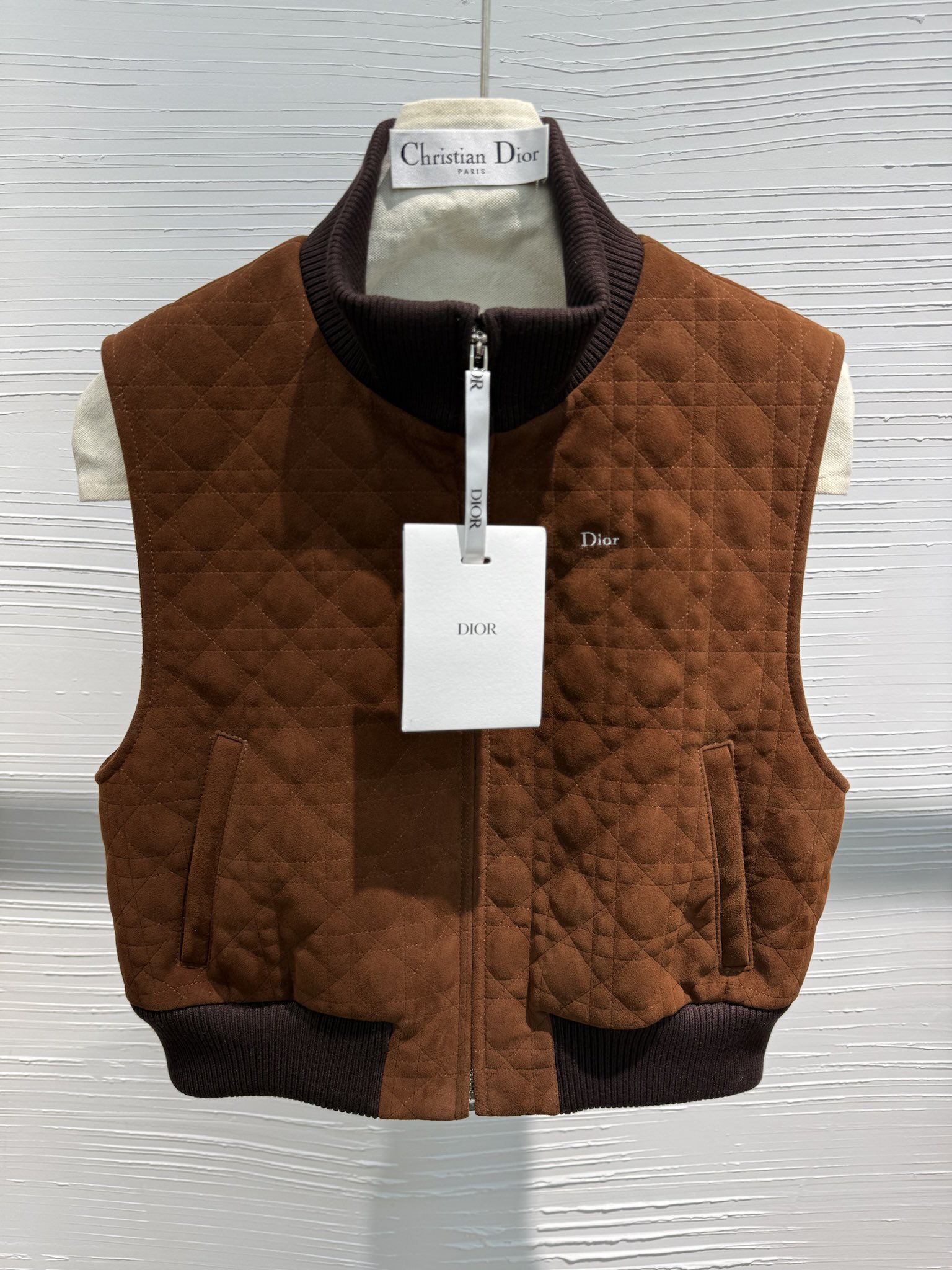 NO:784966,Dior 2026ss early spring series imported mixed cashmere vest S/xl, Dior-clothing, dior, dior,19860909Dior 2026ss 早春系列 进口混种羊绒面小马甲 S/xl,迪奥-服装,dior,dior,,Women's clothing