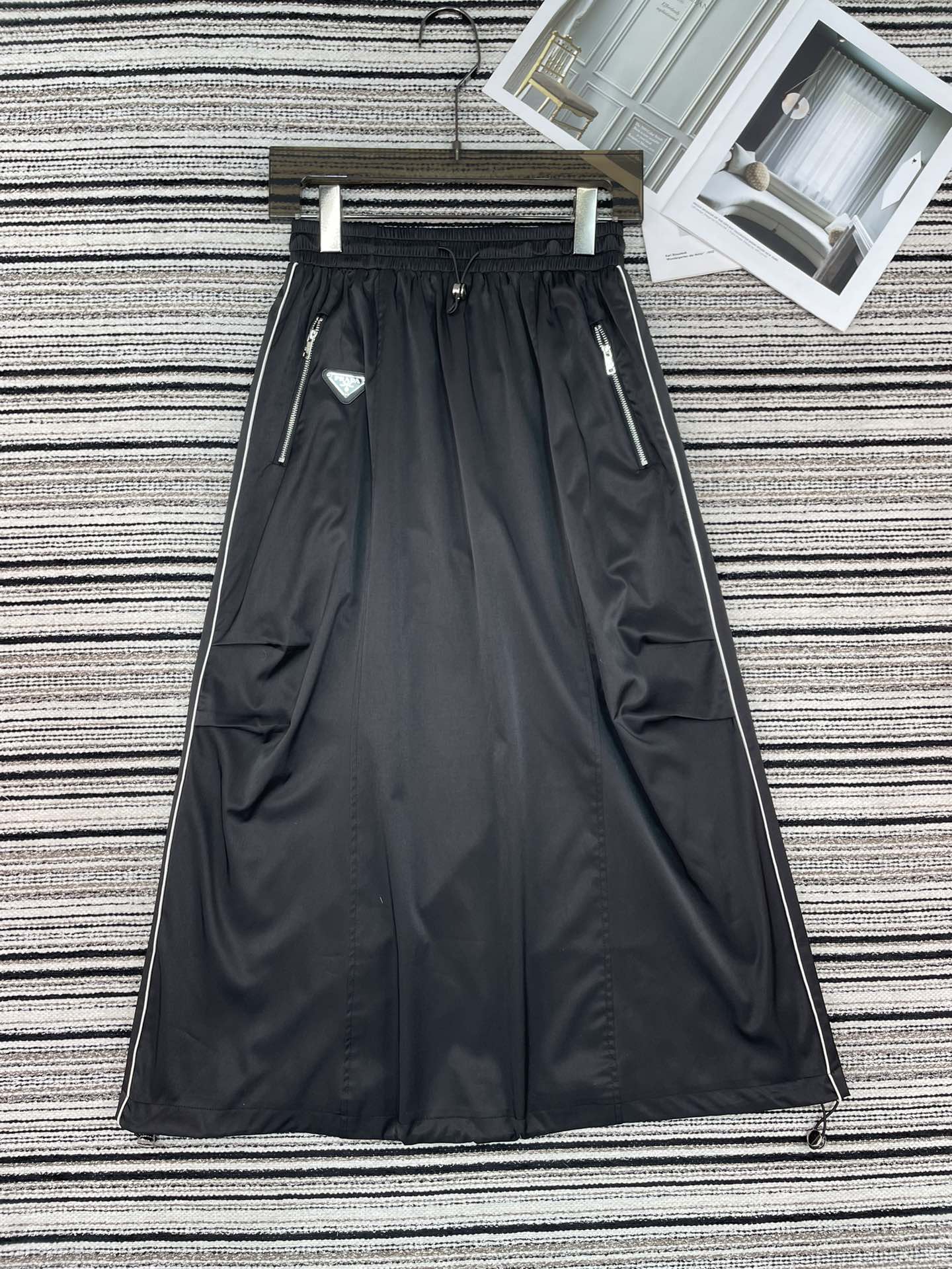 Prada Women PRADANew ， ！ A ， ， ， ！