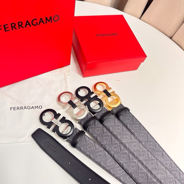 Ferragamo 双面皮带饰有明缝针迹 融蕴休闲魅力 双色设计