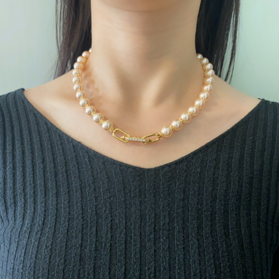 项链DF80  Tiffany蒂芙尼TFN欧美时尚个性光面间钻铆钉环环相扣链环珍珠项链 黄铜材料电镀18K金 金色+香槟
