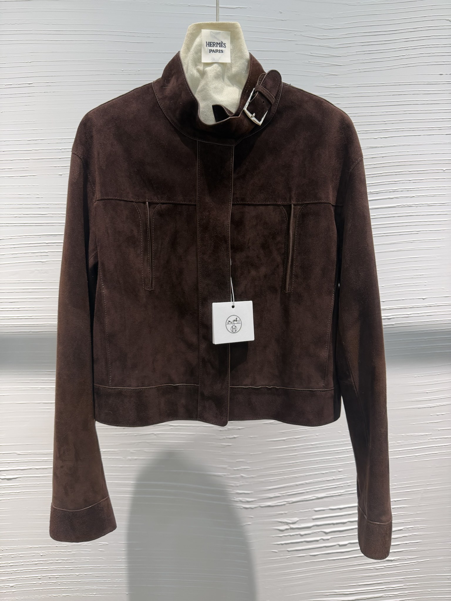 NO:784960,Hermes 2026ss early spring series mixed cashmere jacket imported from Turkey. The entire garment is handmade with oil edges. The workmanship is super complex. Brown, s/xl, Hermes-clothing, hermes, hermes, jackets & coats,19860909Hermes 2026ss早春系列 土耳其进口混种羊绒面外套 整件衣服纯手工油边 工艺超级复杂 棕色,s/xl,爱马仕-服装,hermes,hermes,jackets & coats,,Women's clothing