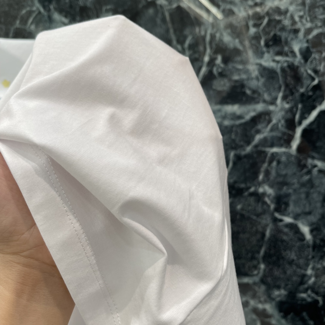 Studio Francoss 26春夏新款 领口刺绣T恤 领口童趣刺绣，海星，贝壳，钻石等元素超有法式