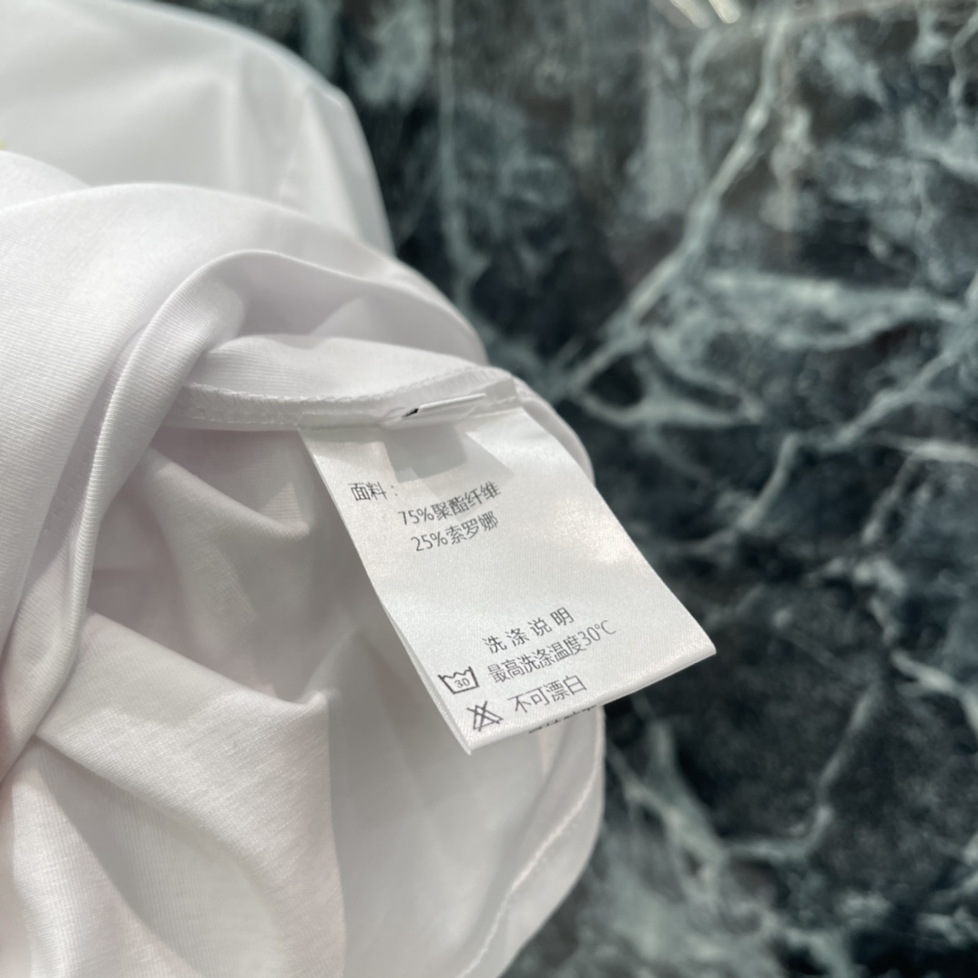 Studio Francoss 26春夏新款 领口刺绣T恤 领口童趣刺绣，海星，贝壳，钻石等元素超有法式