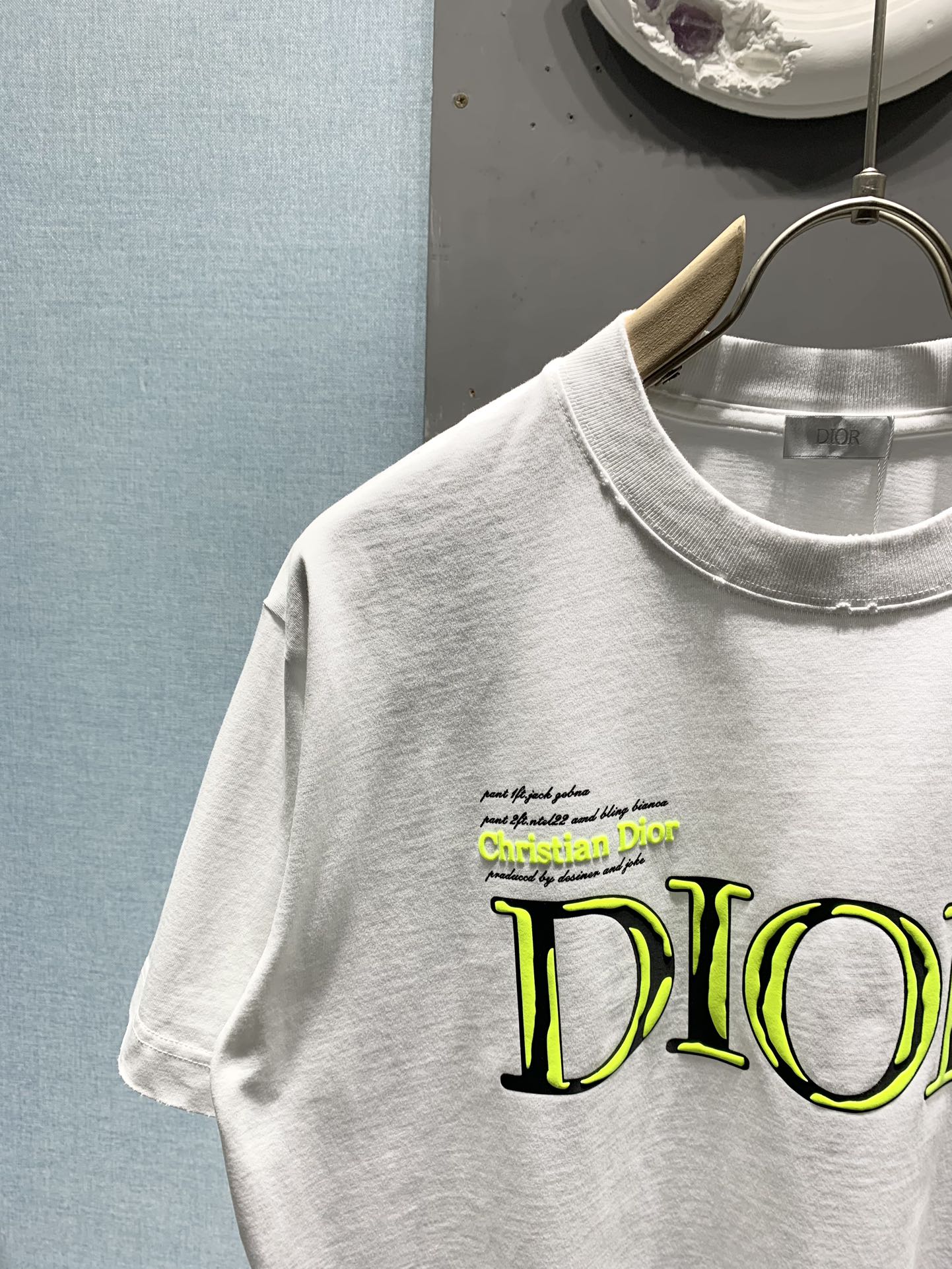 Dior 隔天 不退换Dior 立体压胶联名T恤