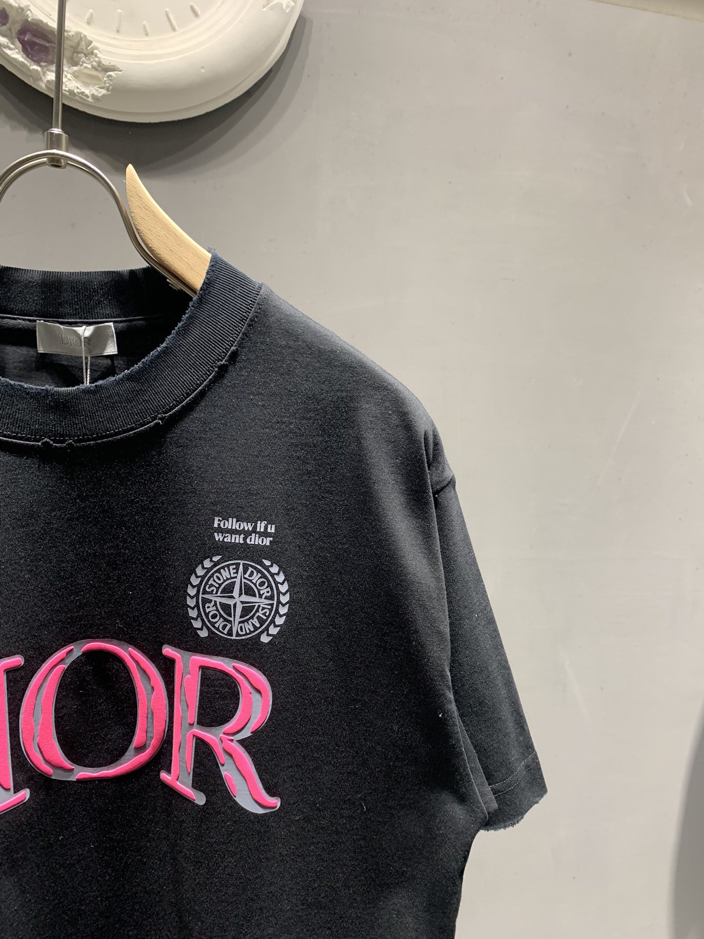 Dior 隔天 不退换Dior 立体压胶联名T恤