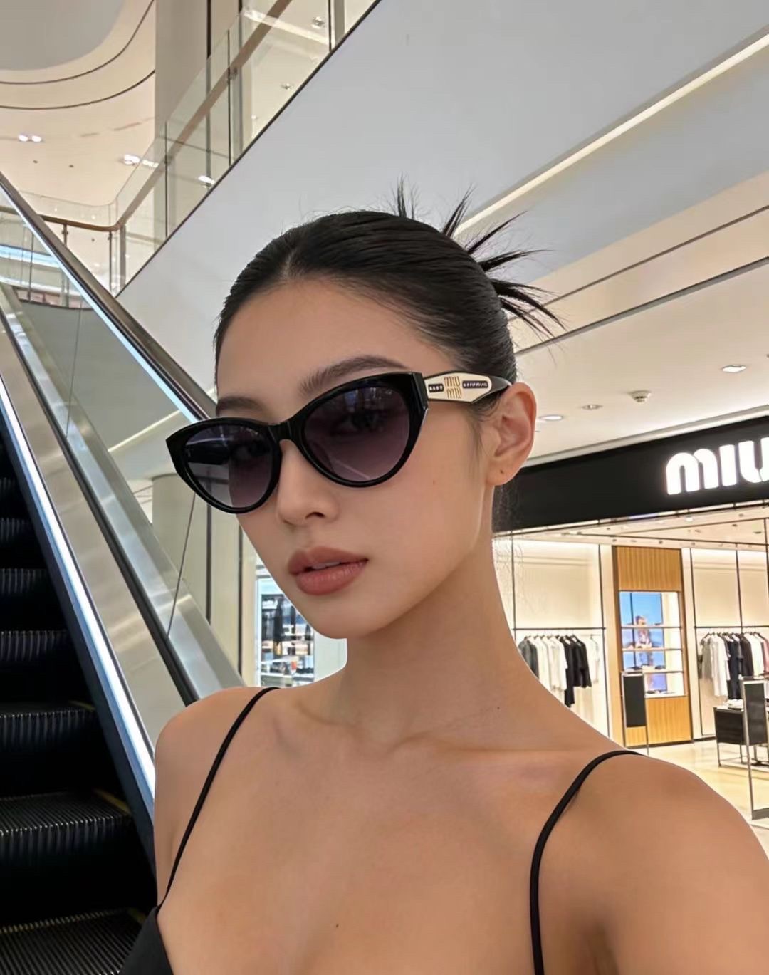 ‼️ 模特图 MIU MIU🎀🎀🎀MODEL：SMU71W🎀🎀🎀SIZE：55口19-145🎀🎀🎀