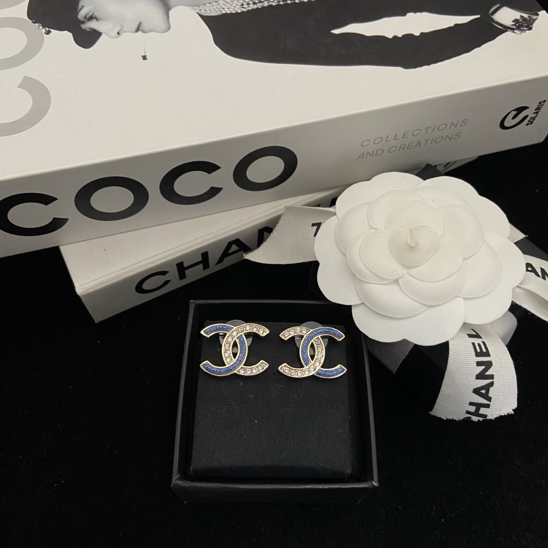 Chanel Chanel 耳饰