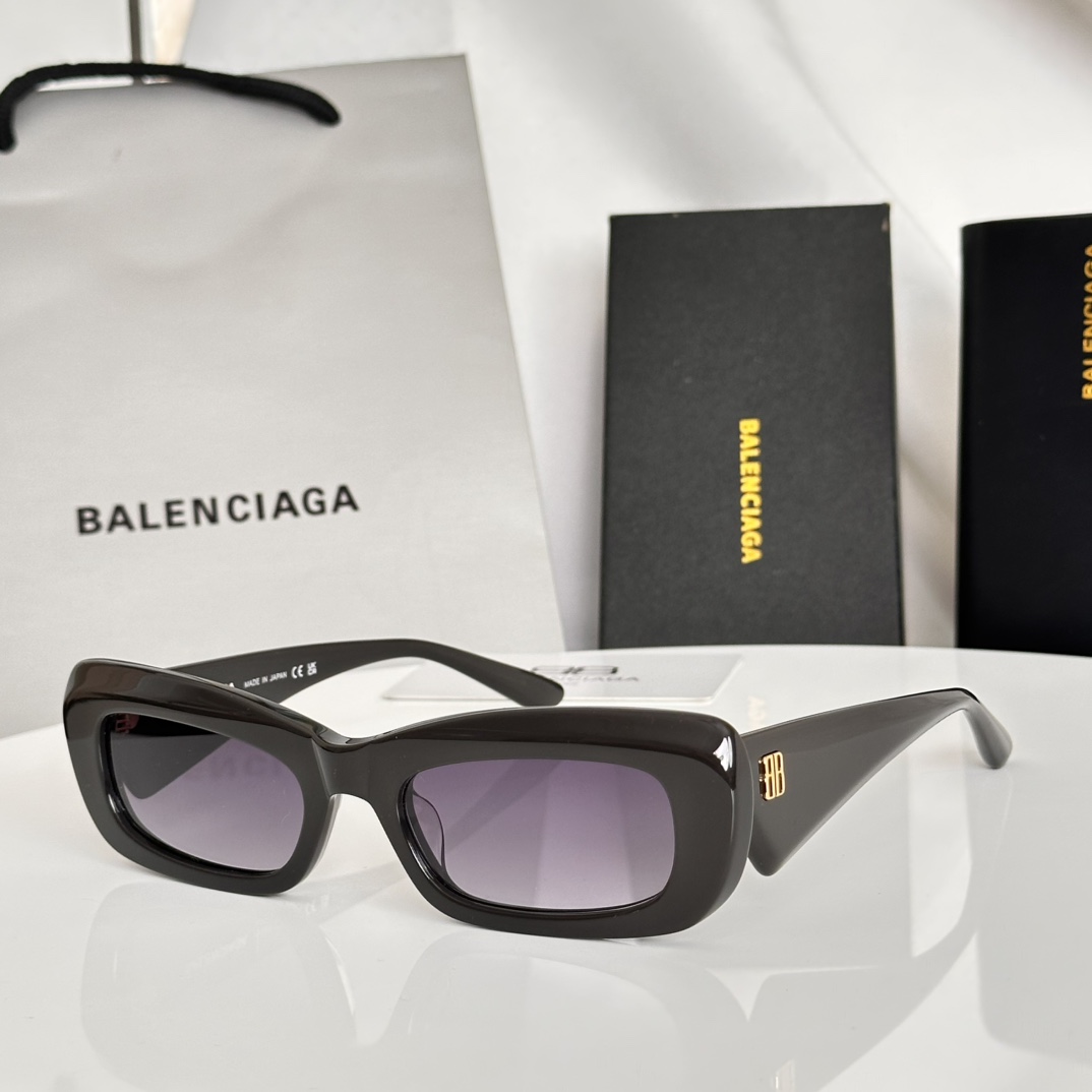 ‼️BALENCIAG*巴黎*世家⚜️⚜️⚜️MODEL：BB0504S⚜️⚜️⚜️SIZE：55口20