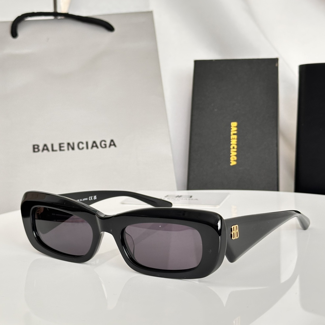 ‼️BALENCIAG*巴黎*世家⚜️⚜️⚜️MODEL：BB0504S⚜️⚜️⚜️SIZE：55口20