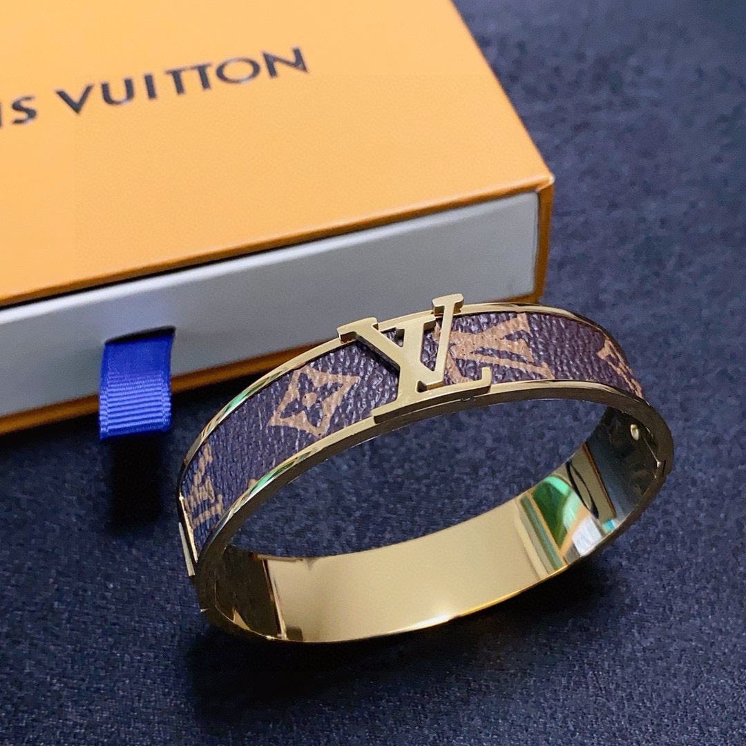 Louis Vuitton 新品 新款 LV中号宽版皮革纹印花手镯