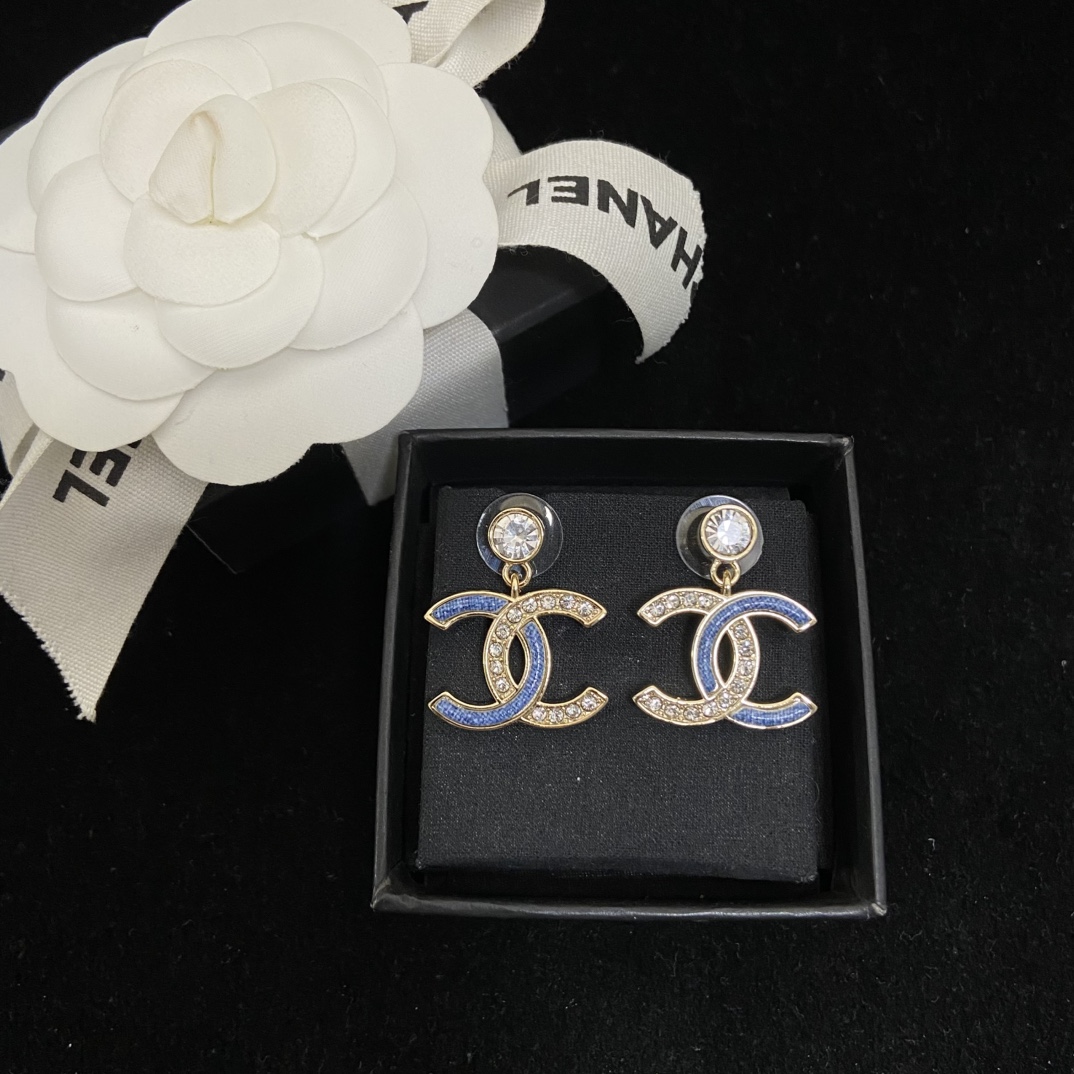 Chanel Chanel 耳饰