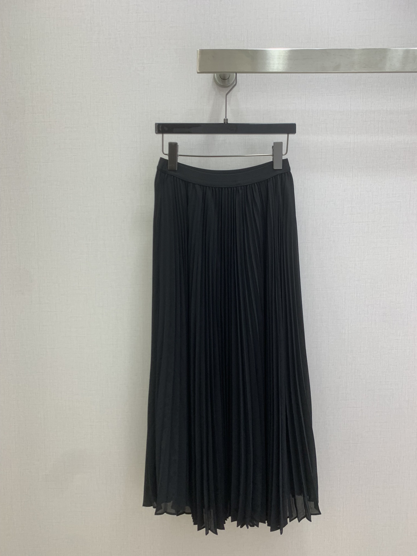 NO:753791,Highly recommended 26 early spring new style, spliced ​​pleated long skirt, fairy elegant pleated gauze skirt, four colors, SMLXL code, high quality ABC,,skirts,19860909强烈推荐 26早春新款 拼接百褶长半裙 仙气飘逸压褶纱裙 四个色 SMLXL码 高品质ABC,,skirts,,Women's clothing