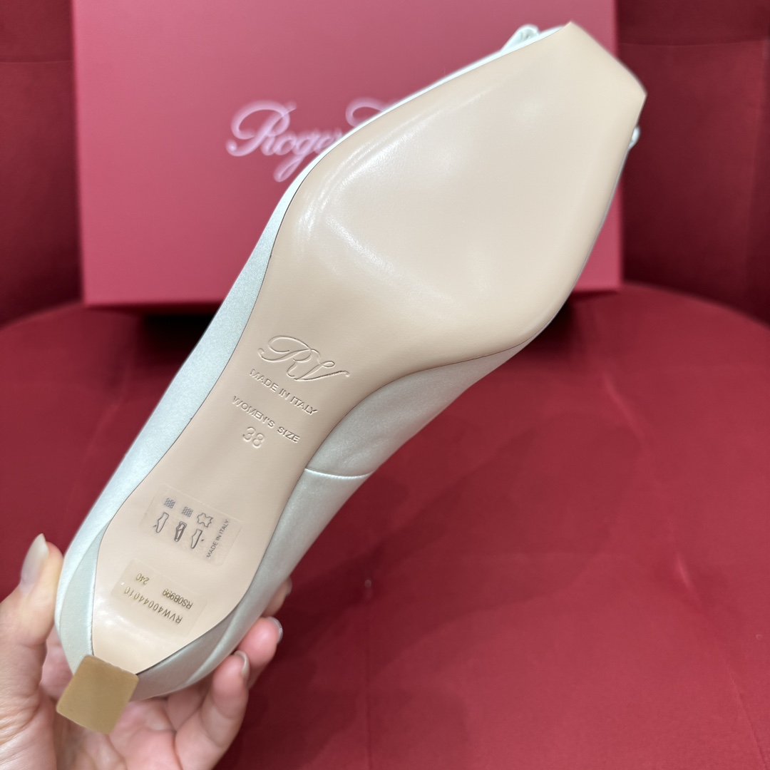 로저비비에 트롬펫 플레어 힐 펌프스 5SN90 상세 이미지 8
