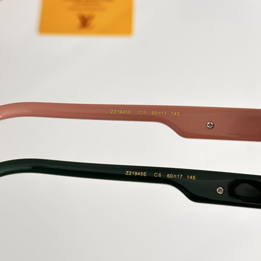 ‼️LOUIS VUITTO*✨✨✨MODEL：Z21945E✨✨✨ SIZE：60口17-145✨✨✨