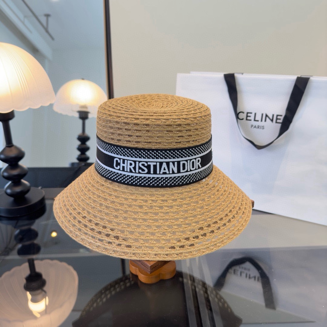 NO:743073,Dior Dior straw hat, hollow top hat, head circumference 57cm hat straw hat bucket hat baseball cap, hat, dior, dior, espadrilles, hats19860909Dior迪奥草帽,镂空礼帽,头围57cm帽子草帽渔夫帽棒球帽,帽子,dior,dior,espadrilles,hats,hat