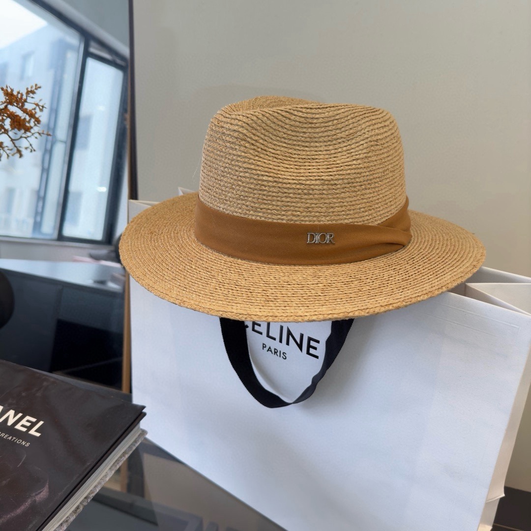 NO:743045,Dior Dior Raffi straw hat, travel essential, head circumference 57cm hat straw hat fisherman hat baseball cap, hat, dior, dior, espadrilles, hats19860909Dior迪奥拉菲草帽,旅游必备,头围57cm帽子草帽渔夫帽棒球帽,帽子,dior,dior,espadrilles,hats,hat