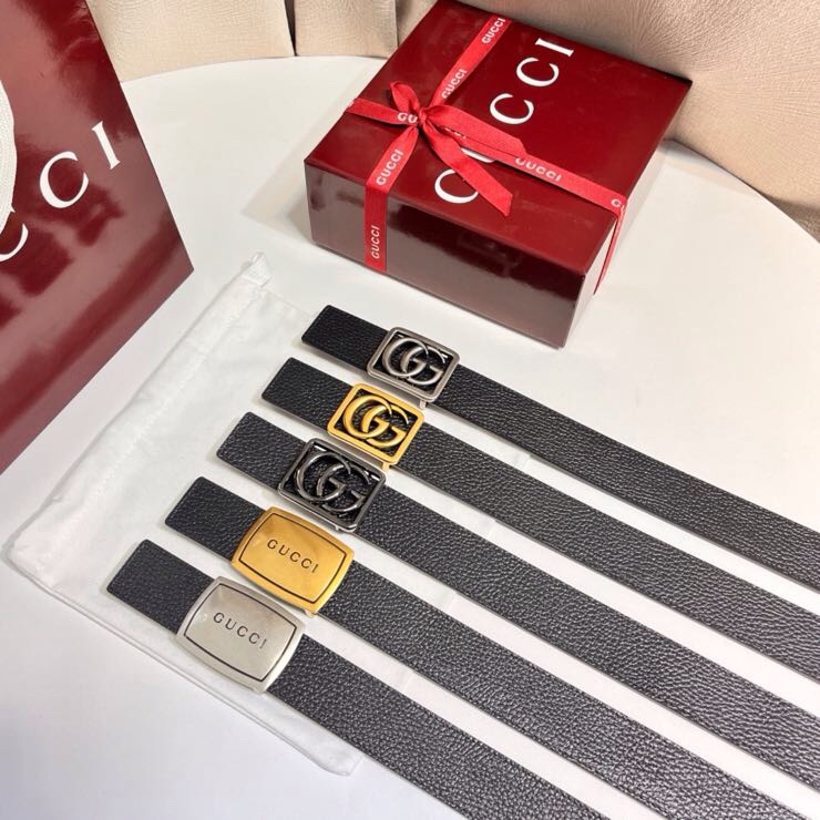 GUCCI 新款 GG Marmont系列引入了受档案启发的轮廓