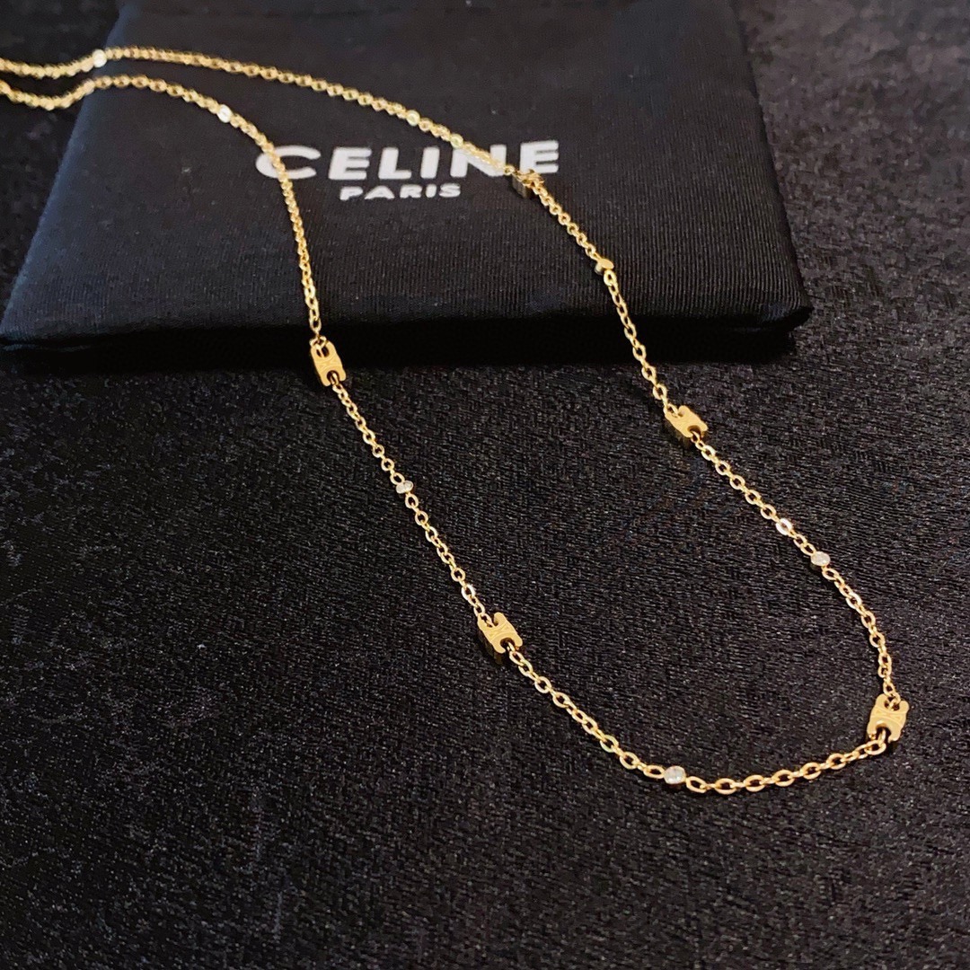 Celine Celine赛琳凯旋门搭配小钻小号细项链 搭配凯旋门图案