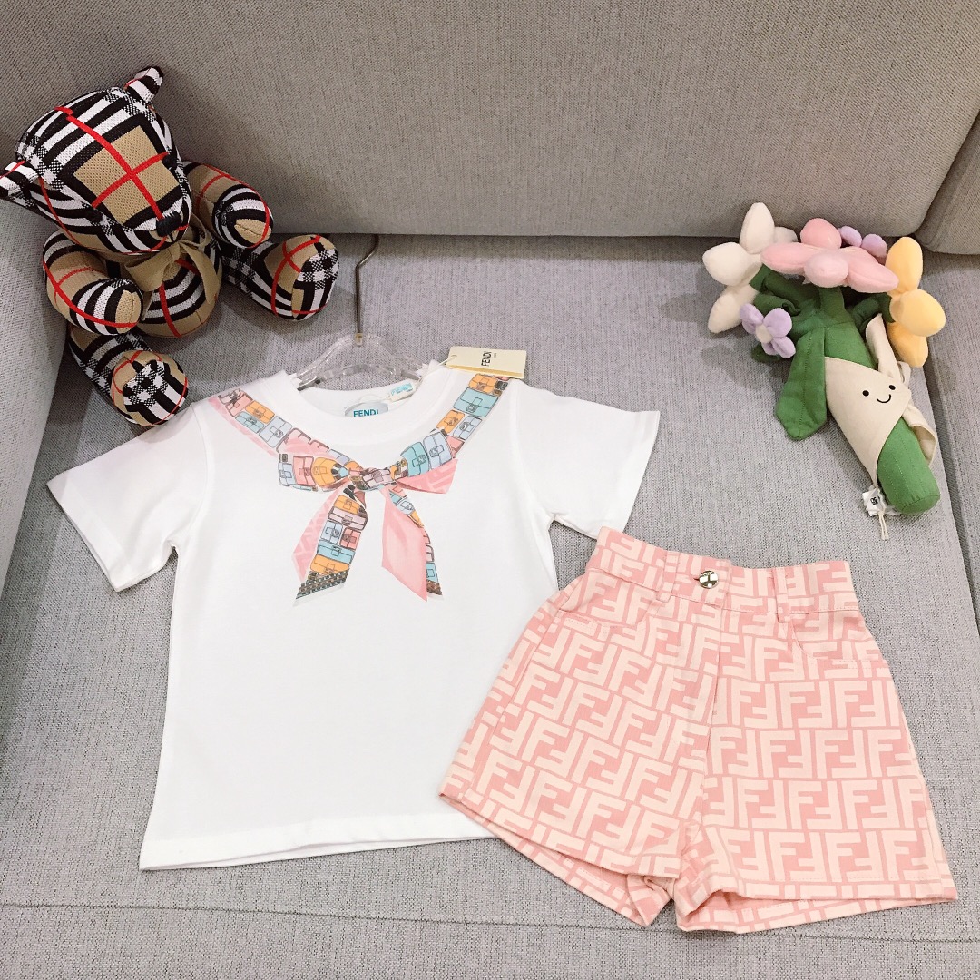 Alta costura solo cambio de talla. Tallas: 90-150 FEND* [camiseta de algodón puro + pantalones cortos de mezclilla jacq…