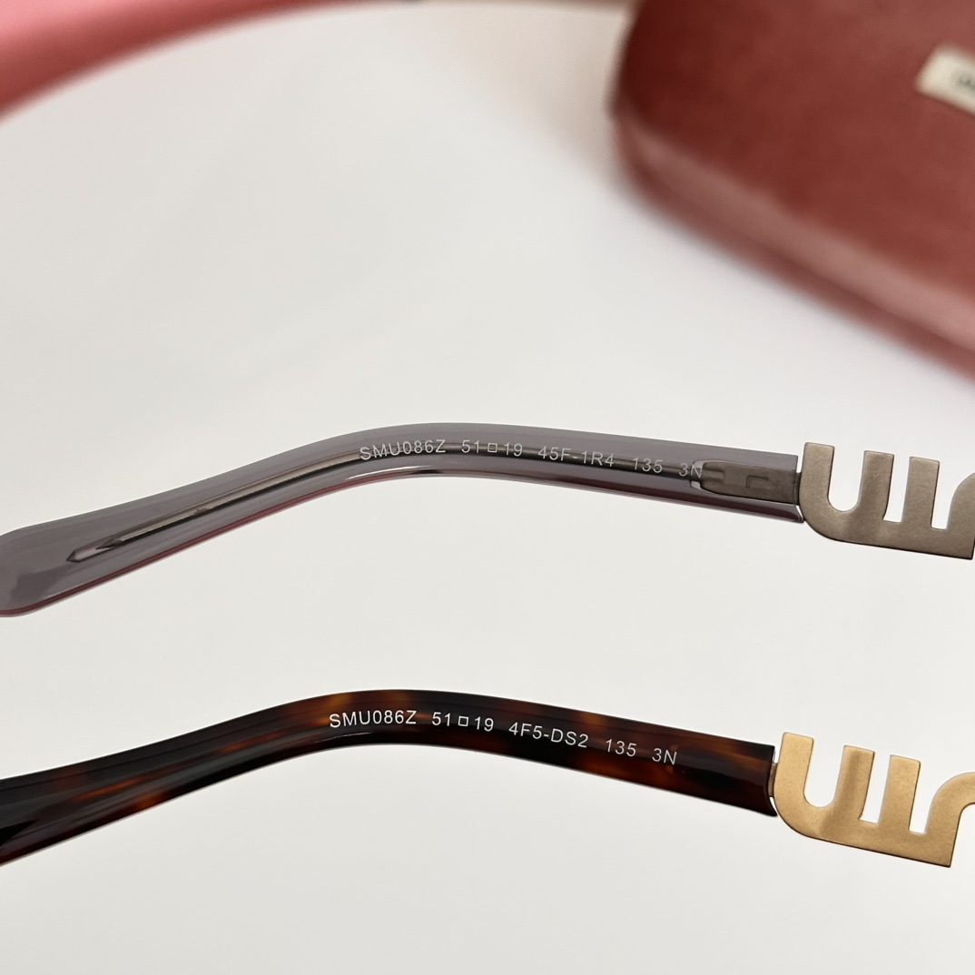 ‼️MIUMIUMOD:SMU086ZSize:51口19-135