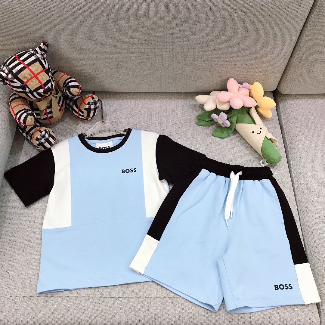 Alta costura solo cambio de talla BOS* conjunto 🌴【Camiseta + pantalones cortos】Diseño deportivo con elementos de color…