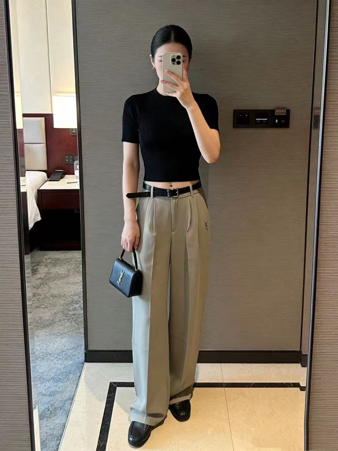 NO:755589,Model number 20261627 YSL* new logo letter high waist slimming trousers, apricot, black, gray, coffee, khaki, dark blue, S-XXL, [M size waist 64 elastic, length 105; weight 0.455kg], Saint Laurent-Clothing, saint laurent, saint laurent,19860909款号20261627 YSL*新款 logo字母高腰显瘦长裤,杏色,黑色,灰色,咖色,卡其色,深蓝色,S-XXL,【M码腰围64弹力,长105；重量0.455kg】,圣罗兰-服装,saint laurent,saint laurent,,Women's clothing