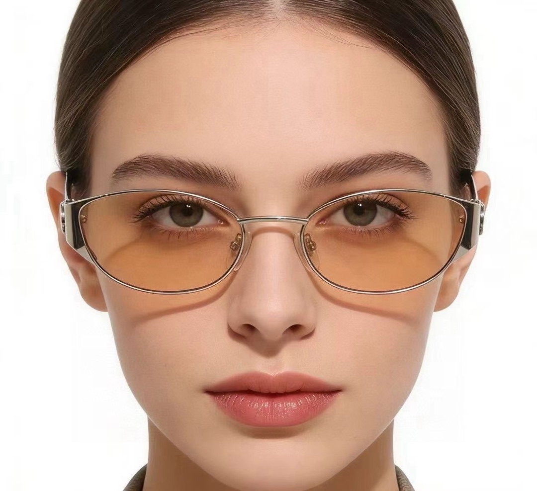 ‼️ 模特图 GUCCI🐝🐝🐝MODEL：GG2197S 🐝🐝🐝SIZE:55口19-140🐝🐝🐝