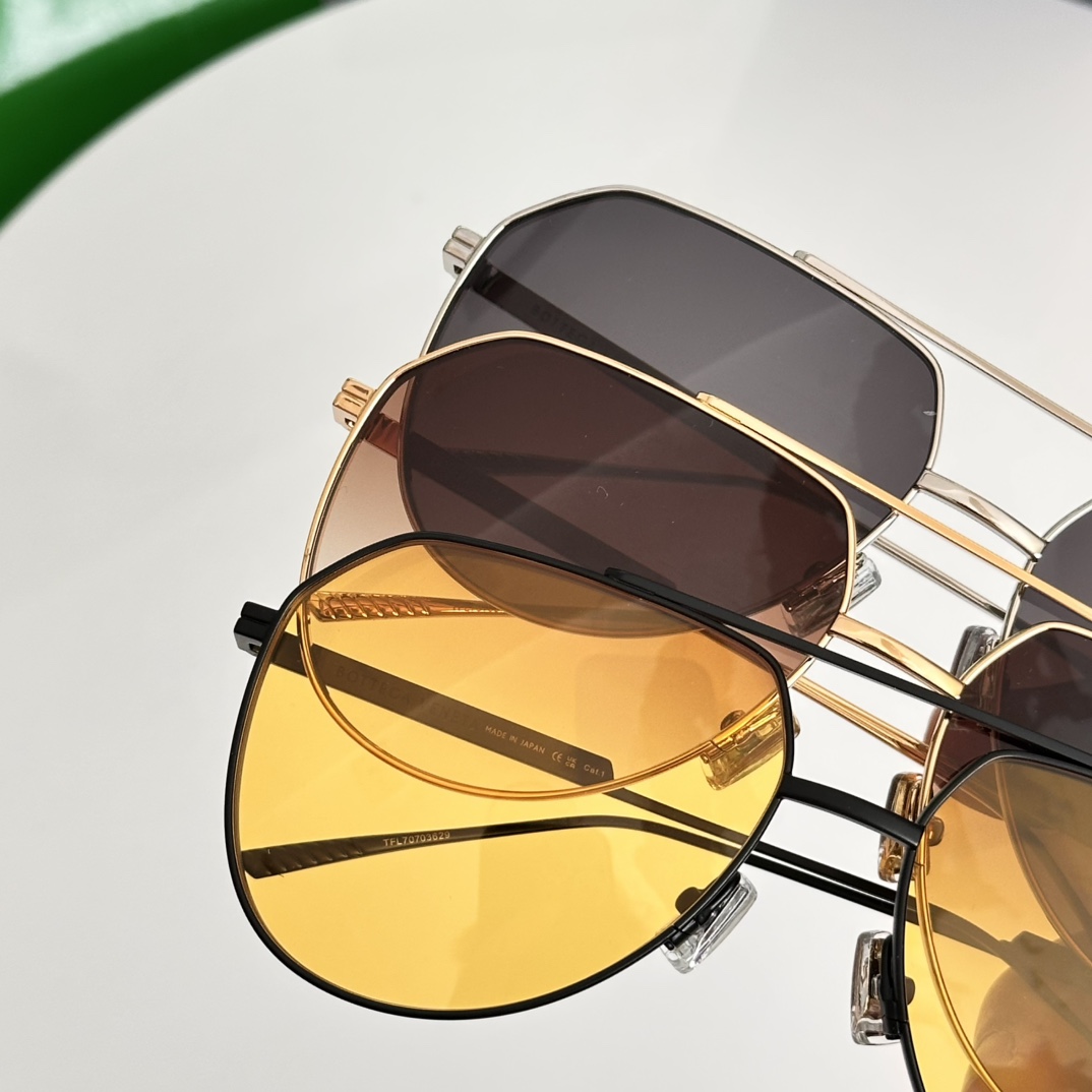 ‼️Bottega Venet*Mod：BV1465SSize：60口16-140☾⋆