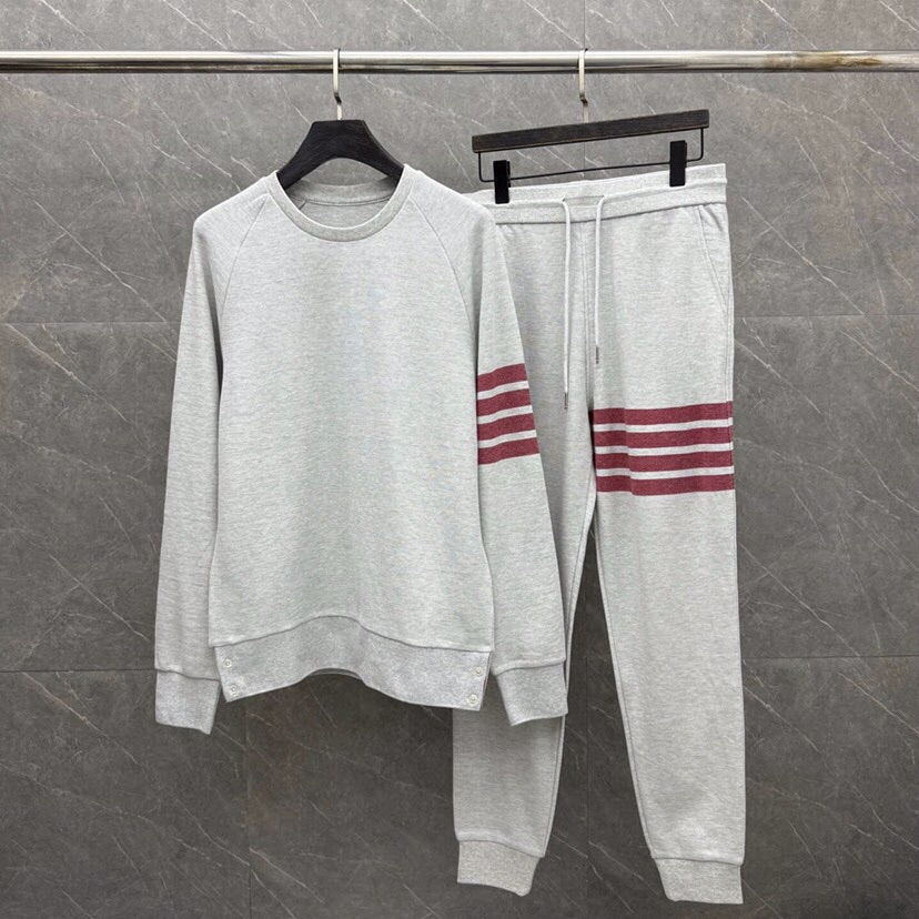 THOM BROWNE 汤姆布朗 TB 网眼朱地色织新配色卫衣圆领套装，休闲圆领卫衣套装\n码数：1-5