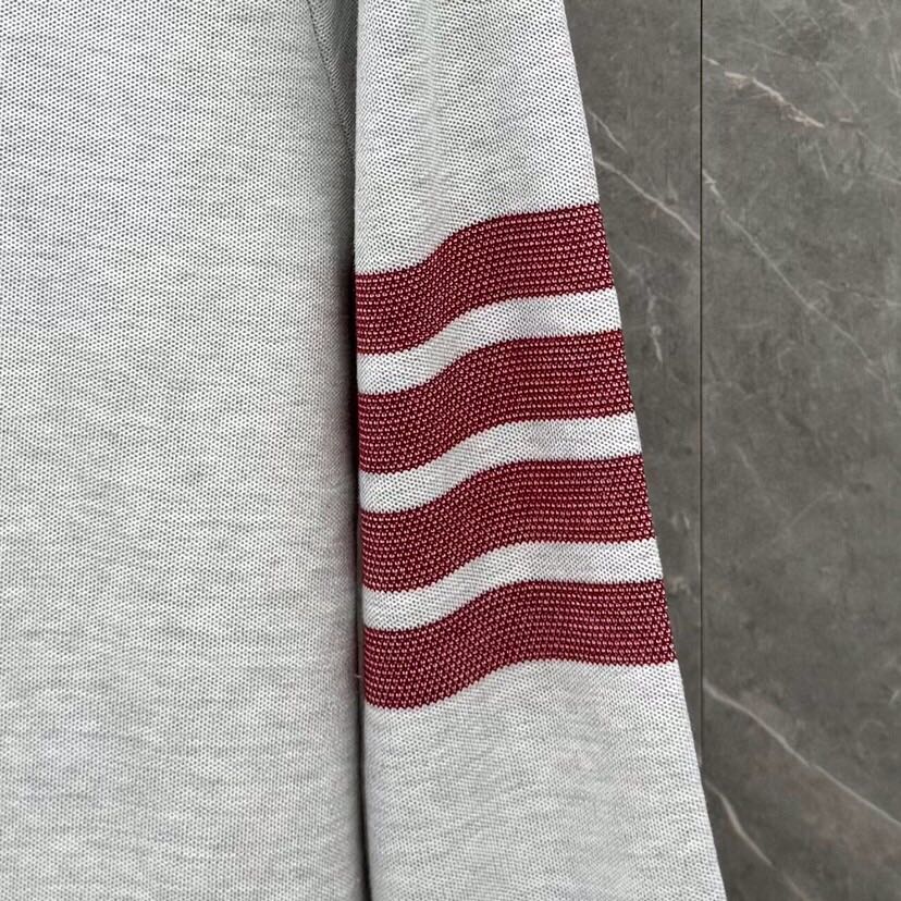 THOM BROWNE 汤姆布朗 TB 网眼朱地色织新配色卫衣圆领套装，休闲圆领卫衣套装\n码数：1-5