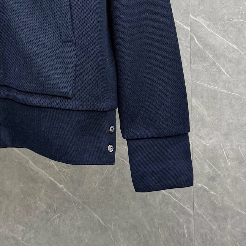 THOM BROWNE 汤姆布朗 TB 网眼朱地色织新配色拉链外套连帽套装 ，连帽卫衣开衫套装\n码数：