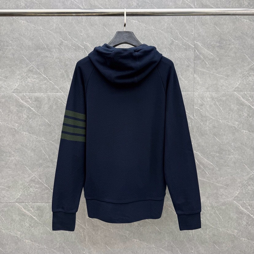 THOM BROWNE 汤姆布朗 TB 网眼朱地色织新配色拉链外套连帽套装 ，连帽卫衣开衫套装\n码数：