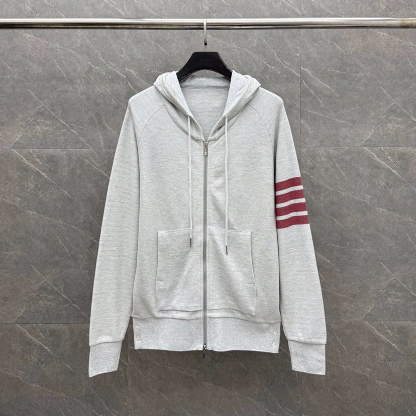 THOM BROWNE 汤姆布朗 TB 网眼朱地色织新配色拉链外套连帽套装 ，连帽卫衣开衫套装\n码数：