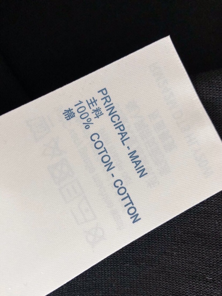 Louis Vuitton 路易威登 LV 驴牌（高版本）\n1V 2026SS早春新款重工印花短袖圆领