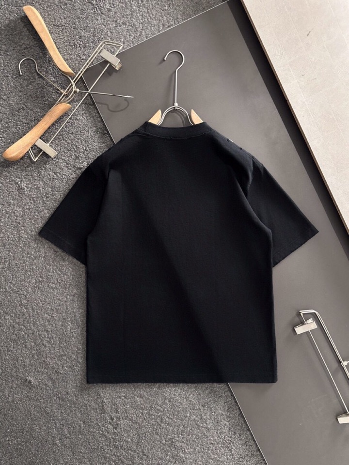 Chrome Hearts 克罗心（高版本）\nCH 2026SS春夏最新款圆领时尚短袖圆领T恤，官网同