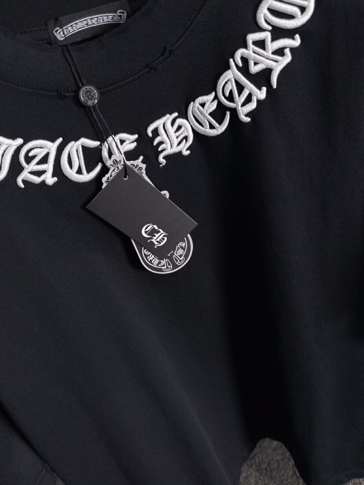 Chrome Hearts 克罗心（高版本）\nCH 2026SS春夏最新款圆领时尚短袖圆领T恤，官网同