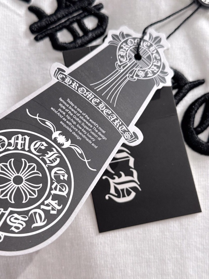 Chrome Hearts 克罗心（高版本）\nCH 2026SS春夏最新款圆领时尚短袖圆领T恤，官网同