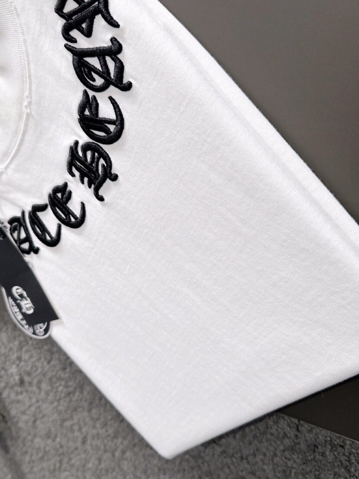 Chrome Hearts 克罗心（高版本）\nCH 2026SS春夏最新款圆领时尚短袖圆领T恤，官网同