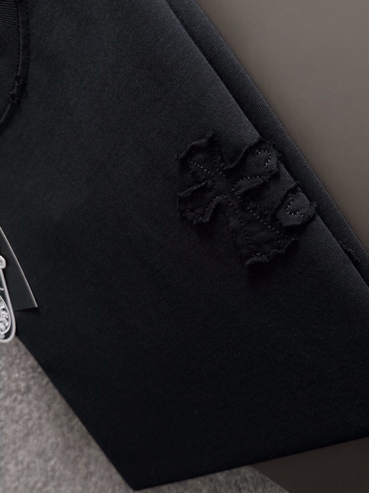 Chrome Hearts 克罗心（高版本）\nCH 2026SS春夏最新款圆领时尚短袖圆领T恤，官网同